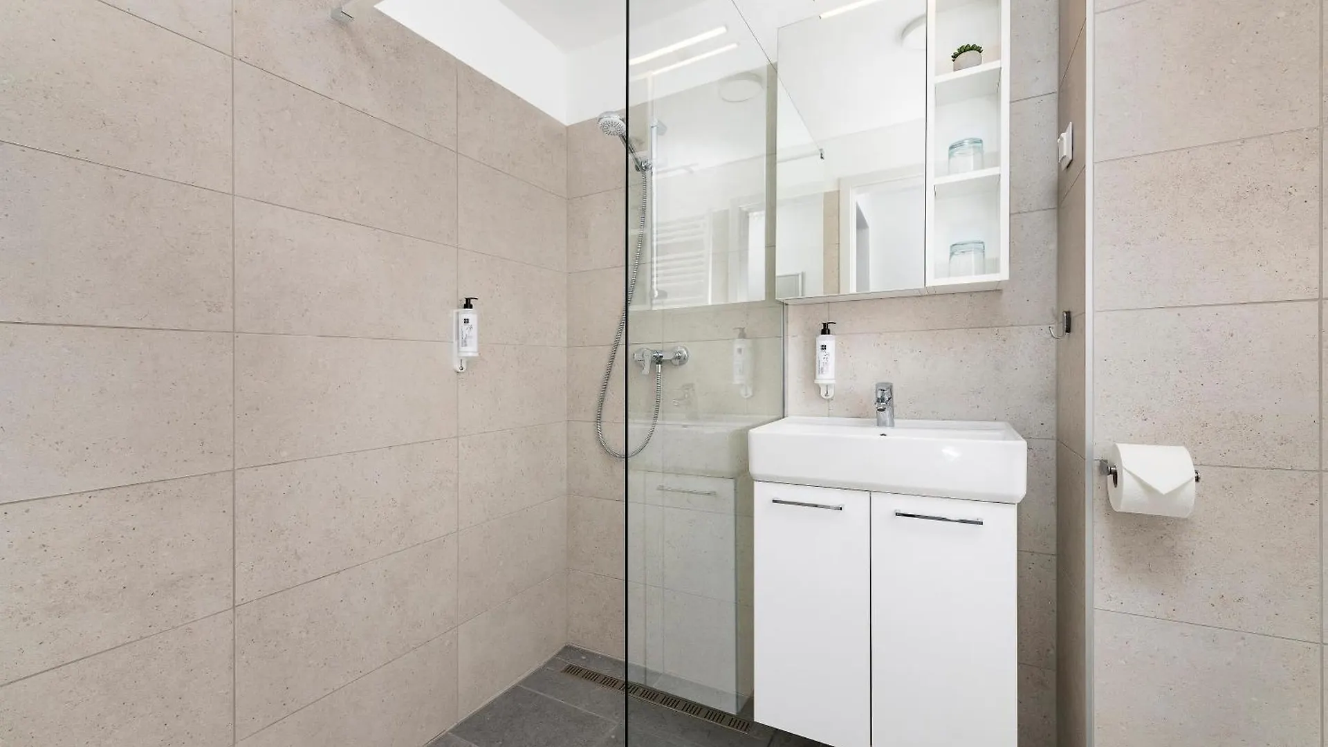 ***  Bo18 Hotel Superior Budapest Hungary