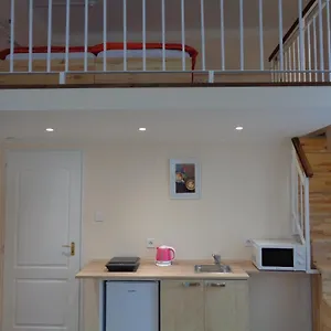 Πανσιόν Loft House