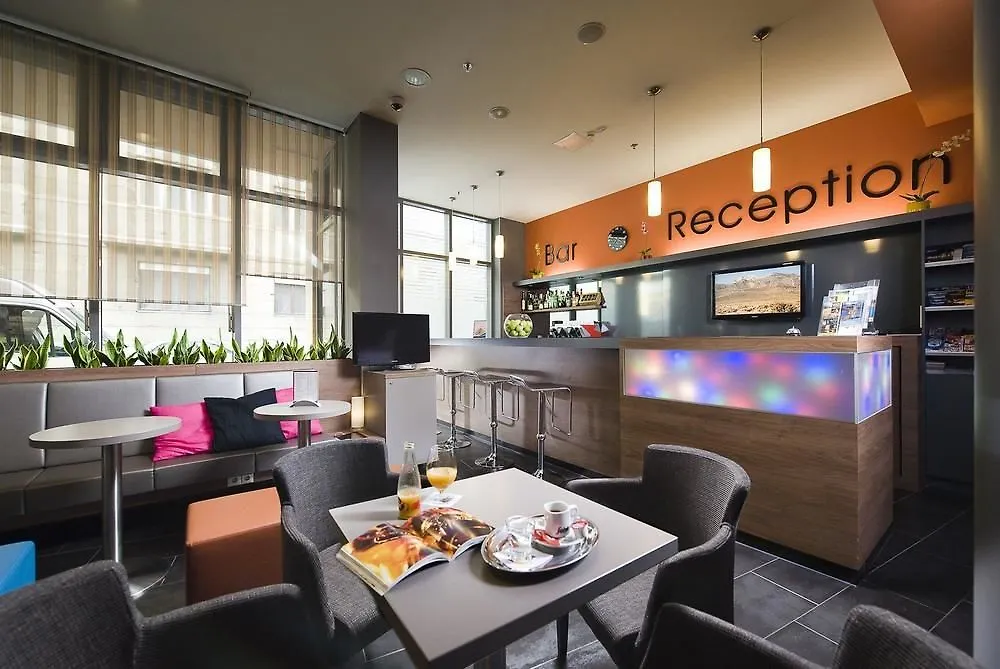 Bo18 Hotel Superior Budapest 3*,